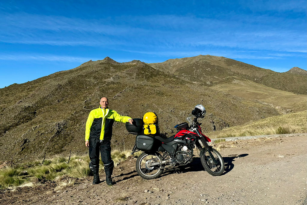 Eu na Abra del Infernillo, na província argentina de Tucumán, a caminho do Deserto de Atacama
