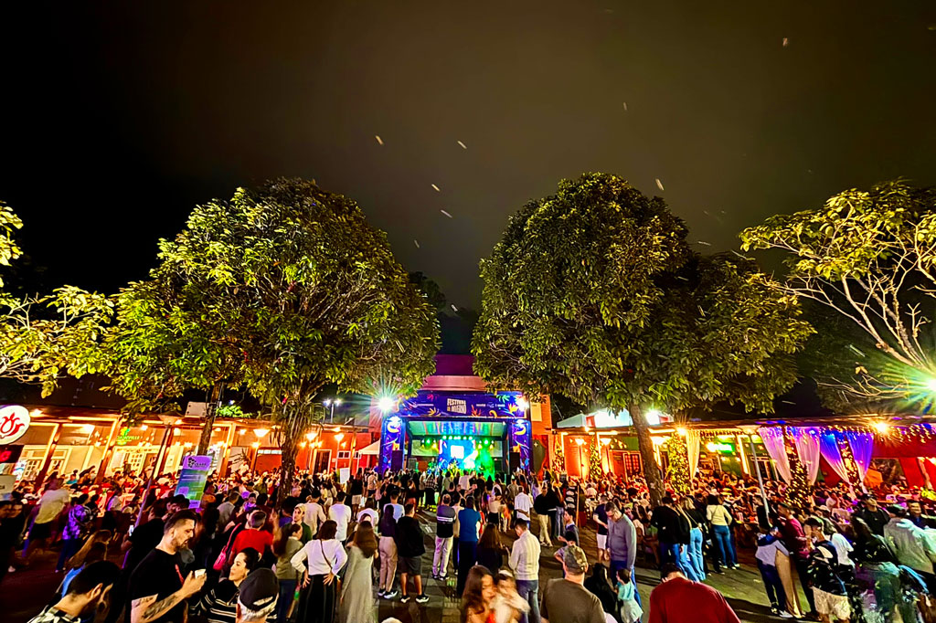 Guaramiranga, Ceará — show na praça central